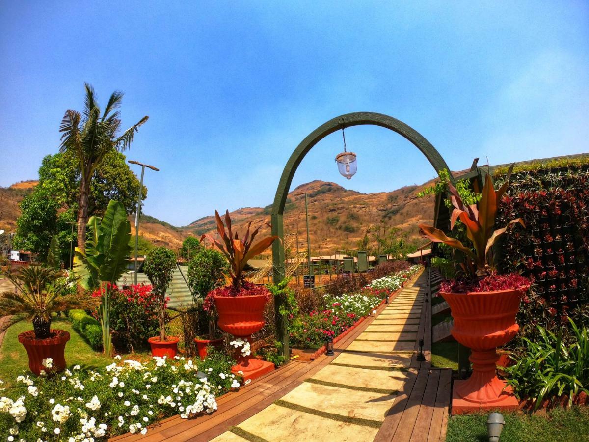 DATA Resort by Della Adventure Lonavala Eksteriør bilde
