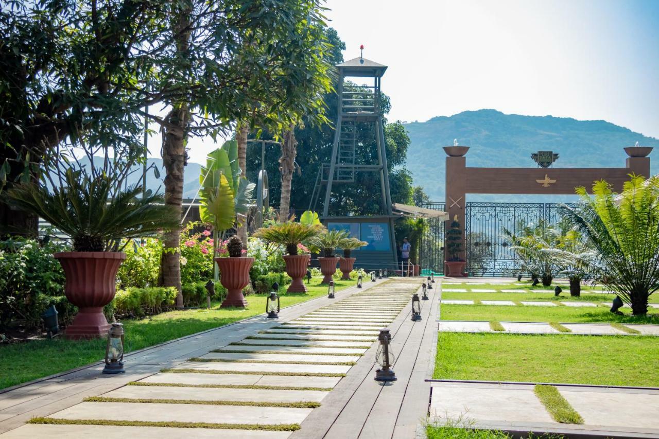 DATA Resort by Della Adventure Lonavala Eksteriør bilde
